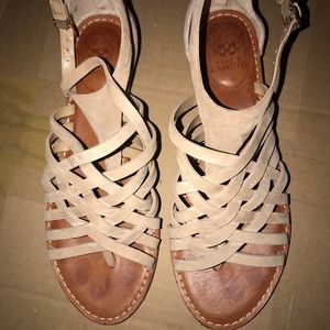 Vince Camuto cream flats size 8